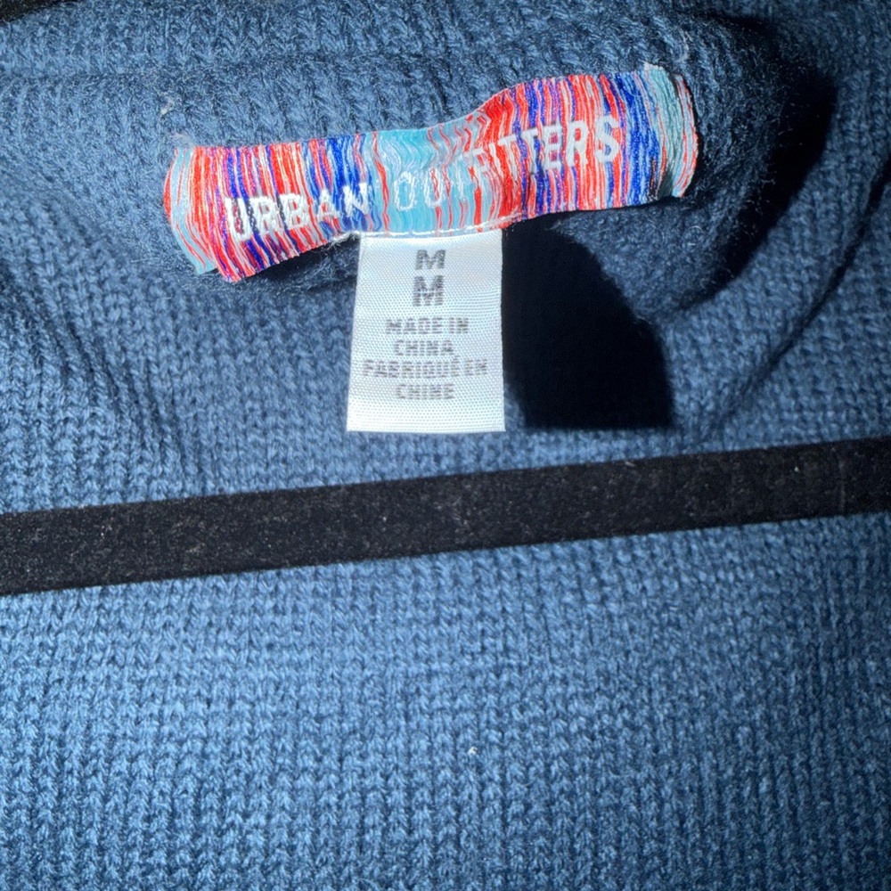 Urban Outfitters Blue Rainbow Knit Sweater - Picture 5 of 5